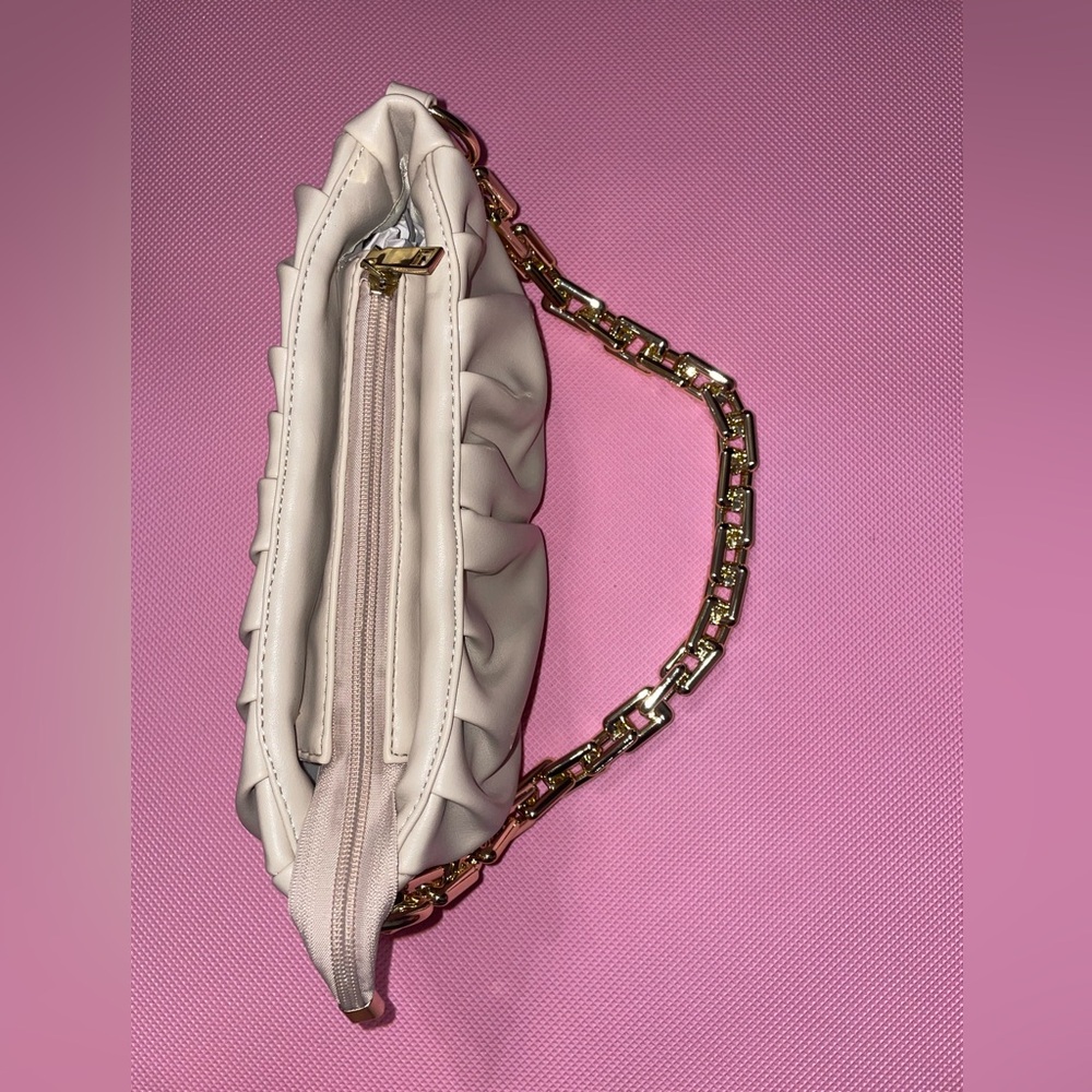 Purse - Picture 4 of 4